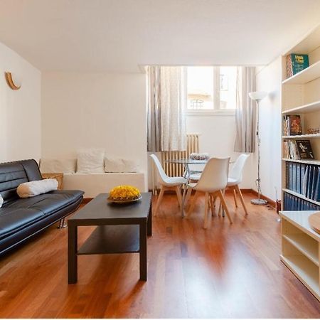 Yourvacanza Navigli Loft Apartamento Milão Exterior foto