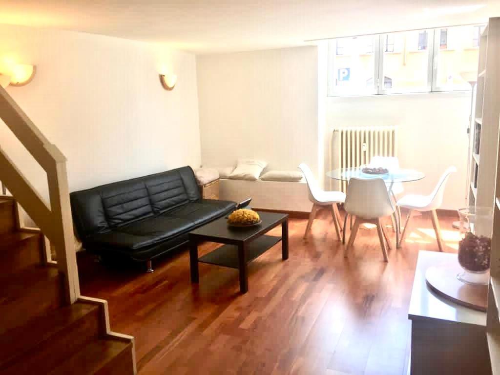Yourvacanza Navigli Loft Apartamento Milão Exterior foto